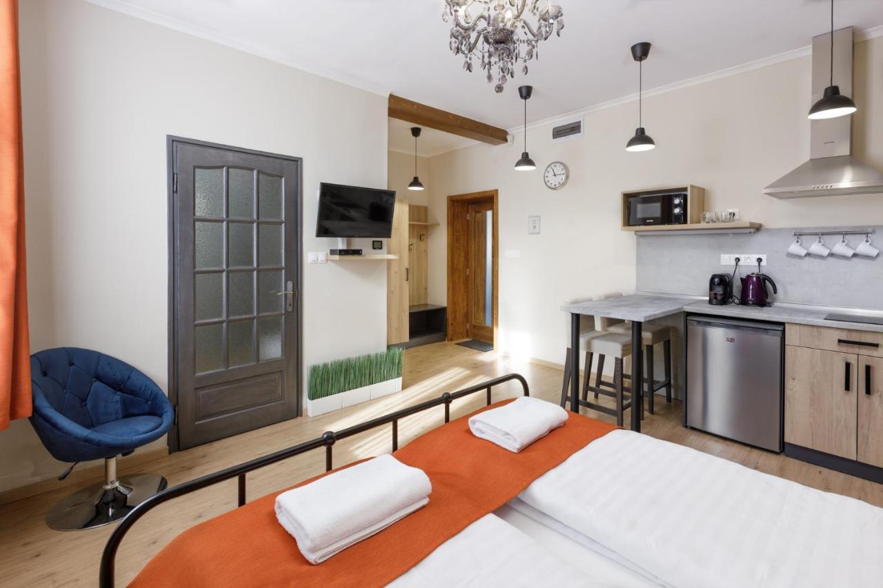 Anova Apartman Gyula Exteriér fotografie