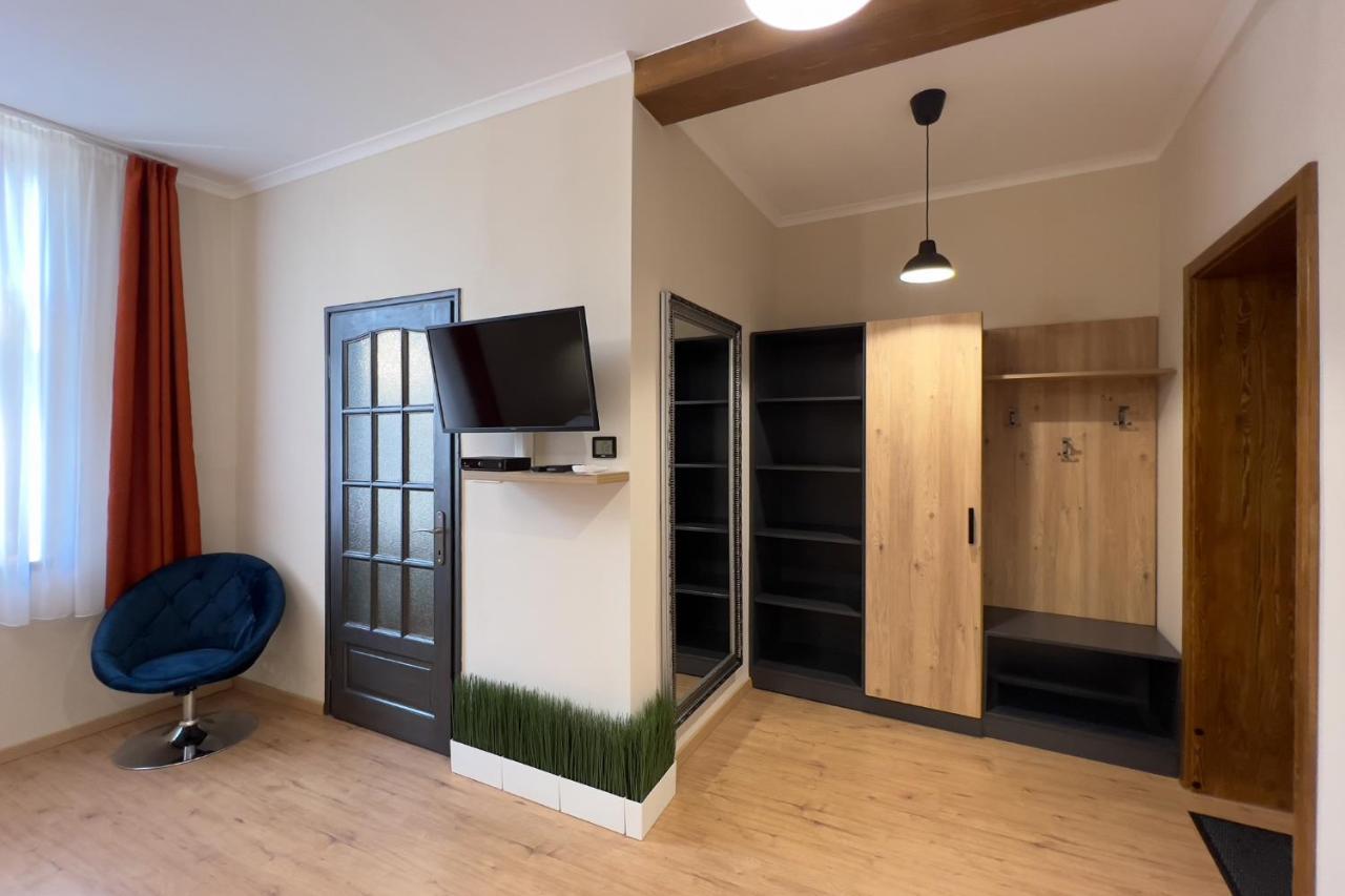 Anova Apartman Gyula Exteriér fotografie